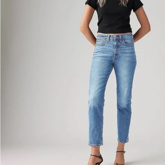 NWT Levi's Wedgie Straight Jeans in calling all blue - Picture 1 of 10